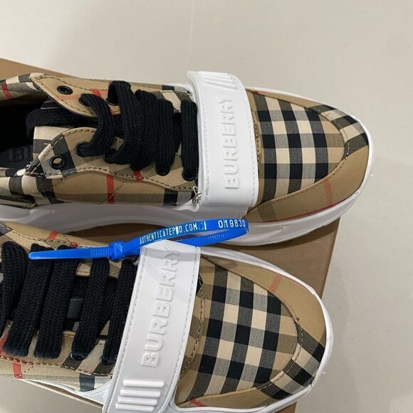 BURBERRY
Beige Check Regis Sneakers - Picture 8 of 11
